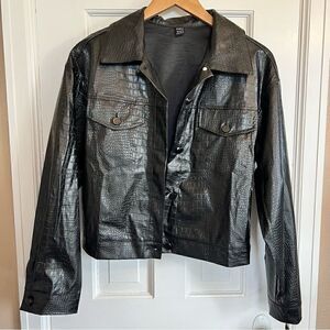 SHEIN Pleather crocodile patten black jacket